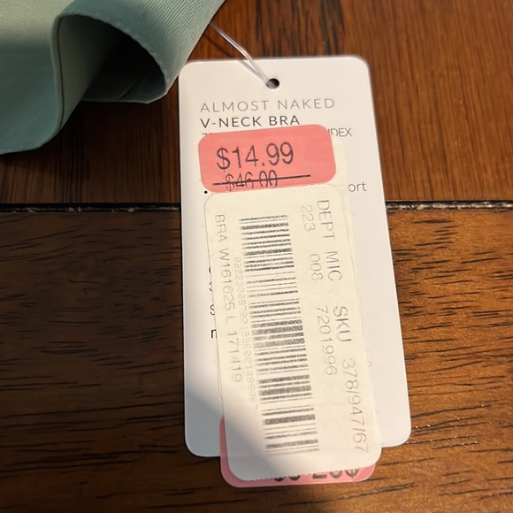 NWT Almost Naked Bras - Picture 4 of 10